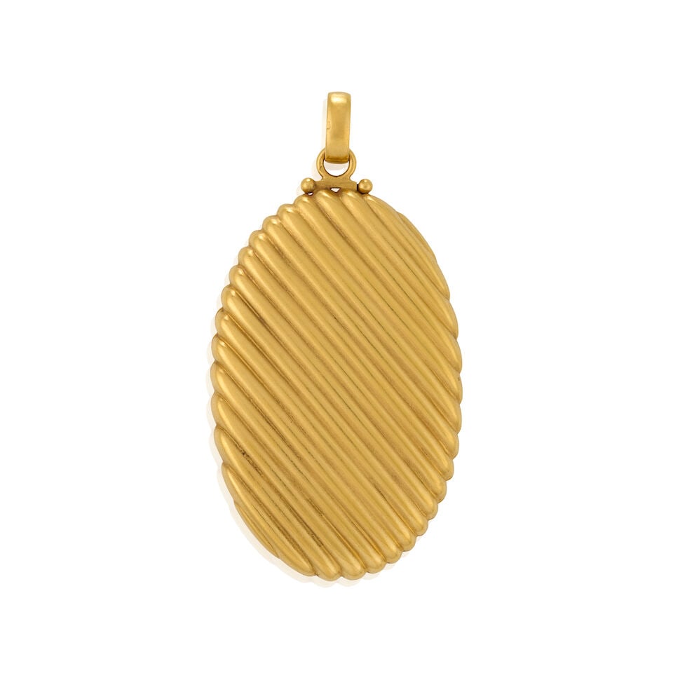 AN 18K GOLD MIRROR PENDANT, FRANCE - 3