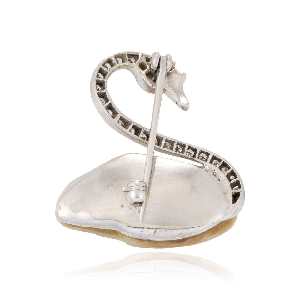 A BAROQUE PEARL AND DIAMOND SWAN BROOCH - 3