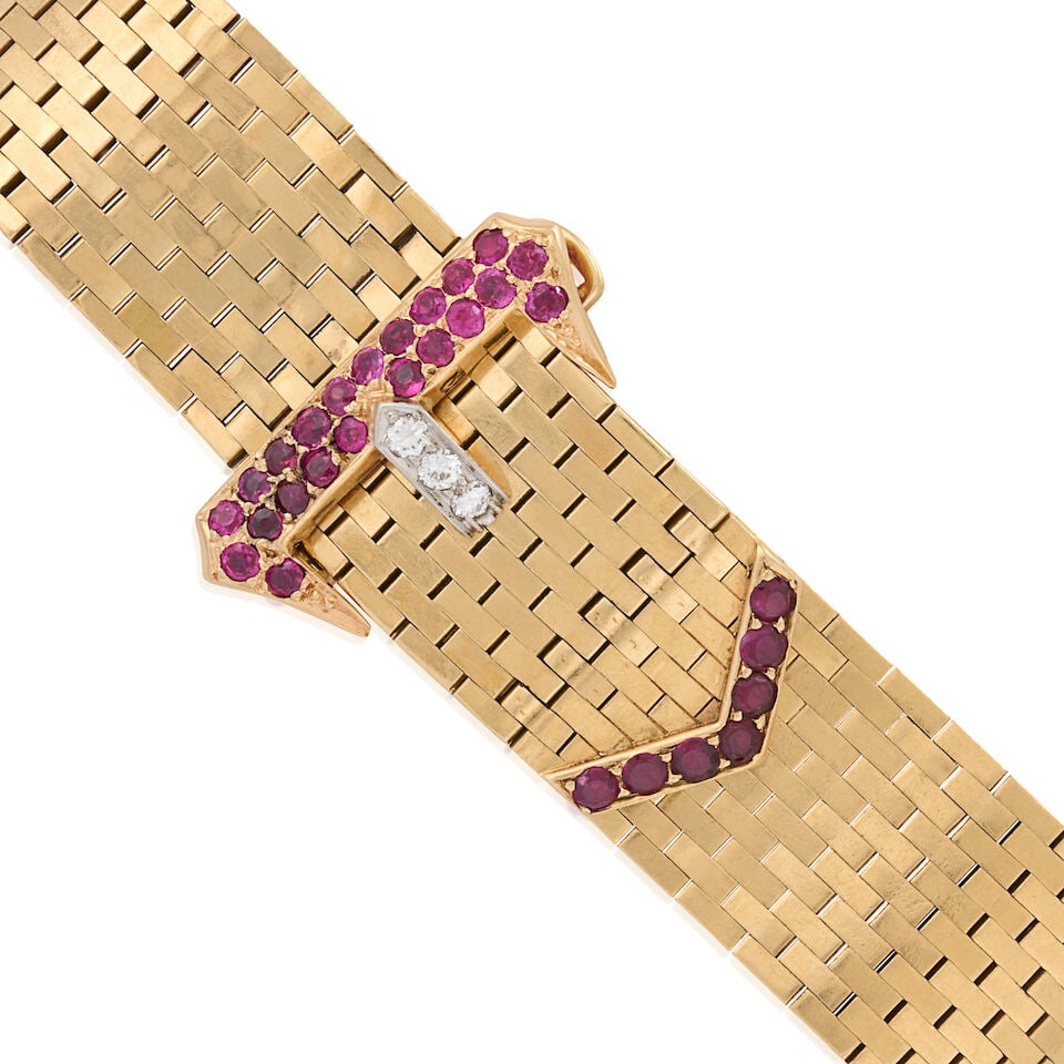 A RETRO GOLD, RUBY, AND DIAMOND BUCKLE BRACELET - 3