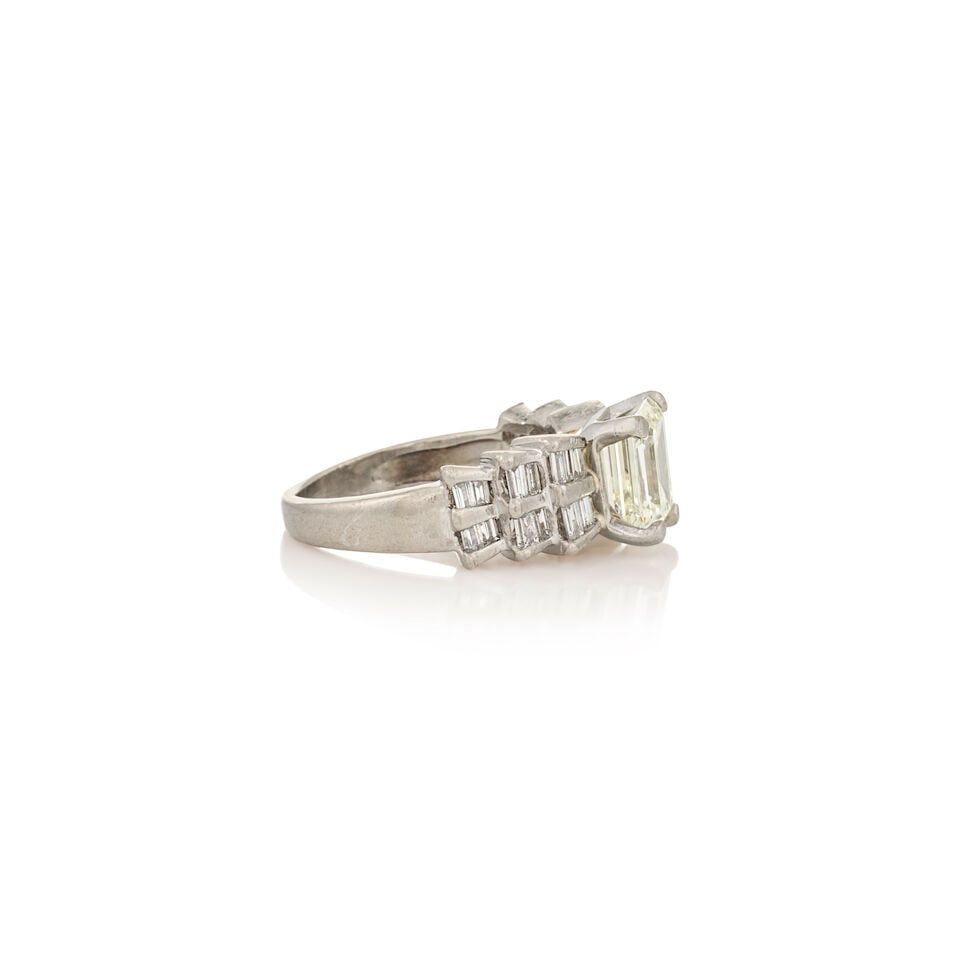A PLATINUM AND DIAMOND SOLITAIRE - 4