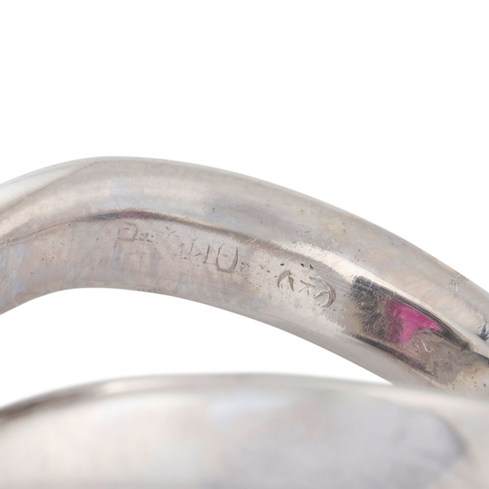 A PLATINUM, RUBY, AND DIAMOND RING - 4