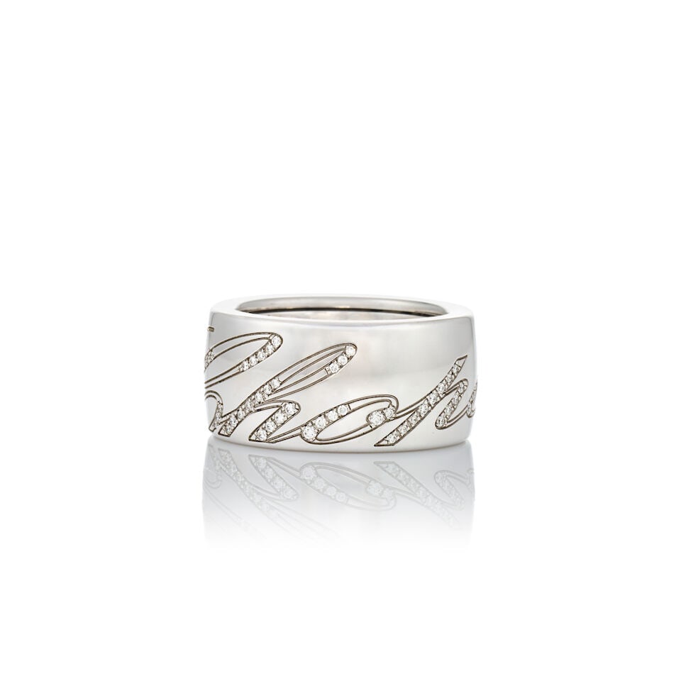 CHOPARD: AN 18K WHITE GOLD AND DIAMOND 'CHOPARDISSIMO' RING - 6
