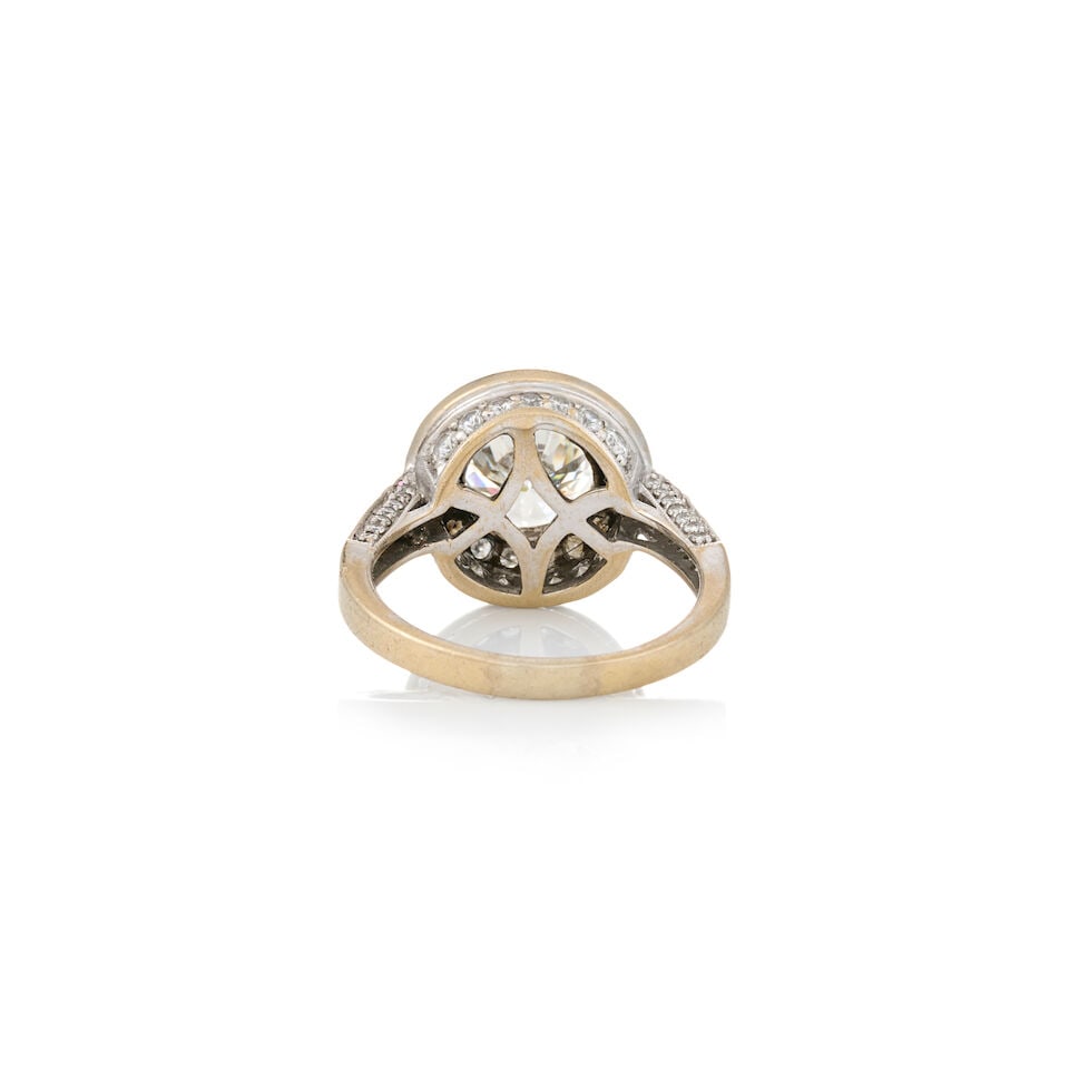 A DIAMOND SOLITAIRE - 4