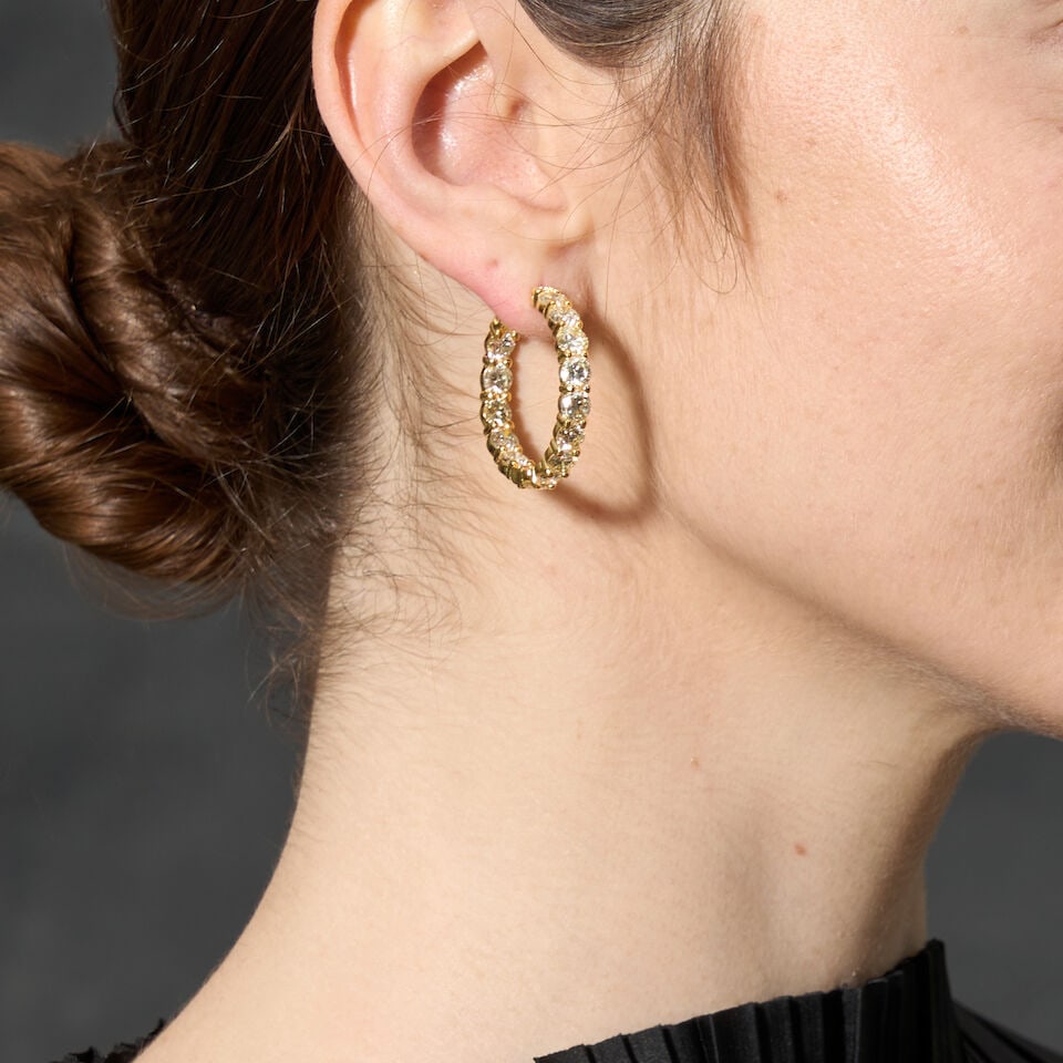 A PAIR OF 14K GOLD AND DIAMOND HOOP EARRINGS - 2