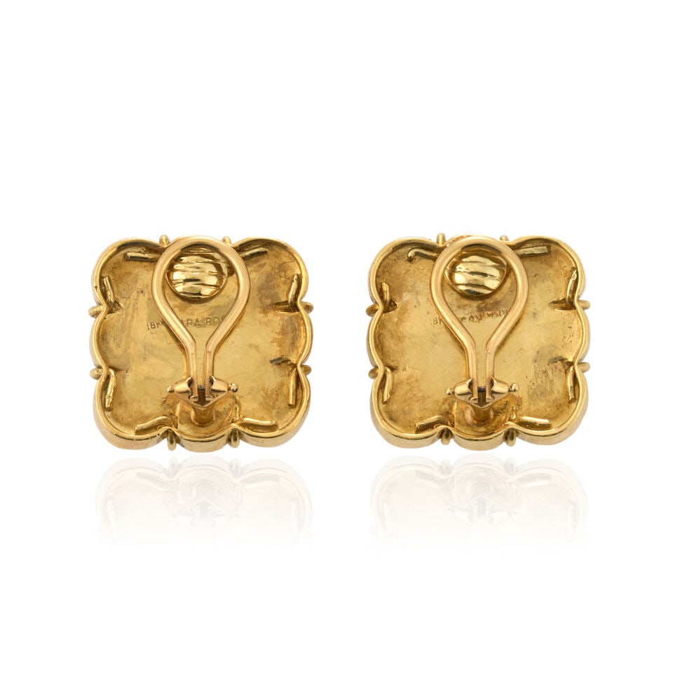 KARA ROSS: A PAIR OF 18K GOLD, ROCK CRYSTAL, AND DIAMOND EARCLIPS - 4