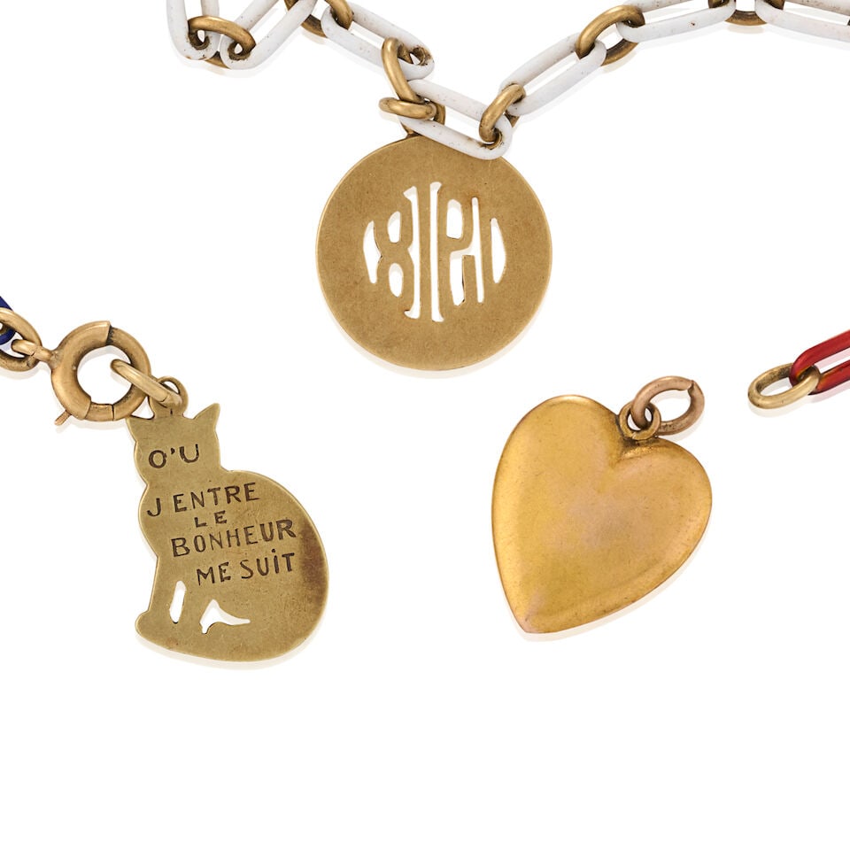 AN ANTIQUE 14K GOLD AND ENAMEL CHARM BRACELET - 2