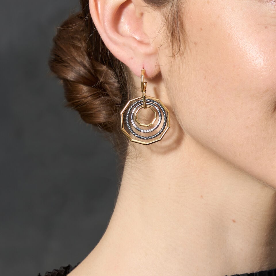 DAVID YURMAN: A PAIR OF 18K GOLD, STERLING SILVER, AND DIAMOND 'STAX' DROP EARRINGS - 2