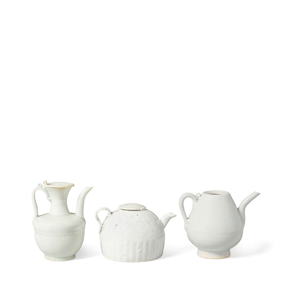 THREE QINGBAI-GLAZED EWERS Song/Yuan Dynasty (5) - 2