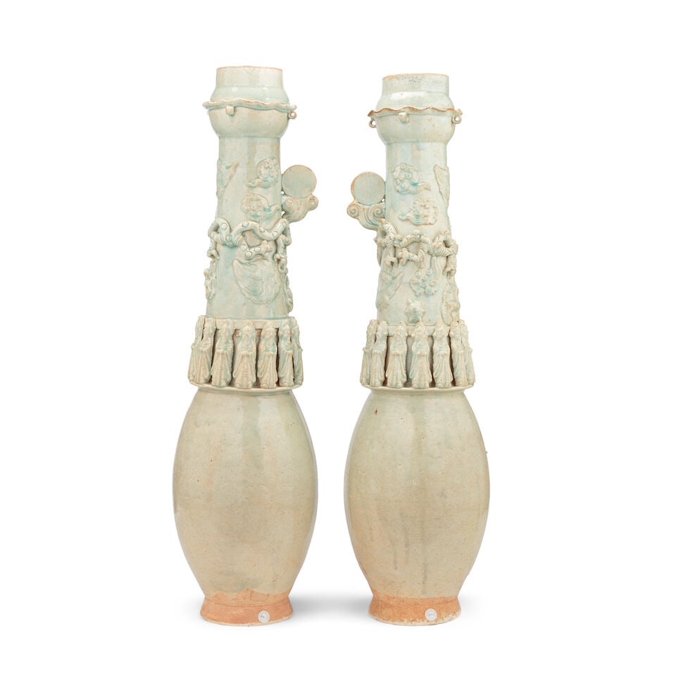 A PAIR OF VERY LARGE QINGBAI FUNERARY JARS Yuan Dynasty (2) - 2