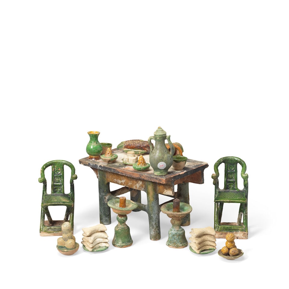 A GROUP OF GLAZED POTTERY FUNERARY MODELS OF AN OFFERING TABLE AND ACCESSORIES Ming Dynasty (18) - 2