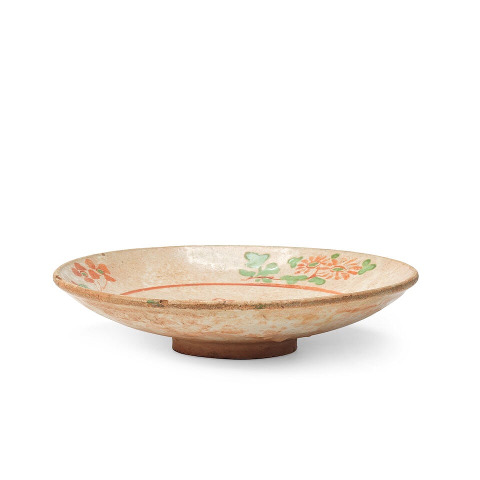 A GREEN AND RED ENAMELLED 'LION' DISH Jin/Yuan Dynasty - 3