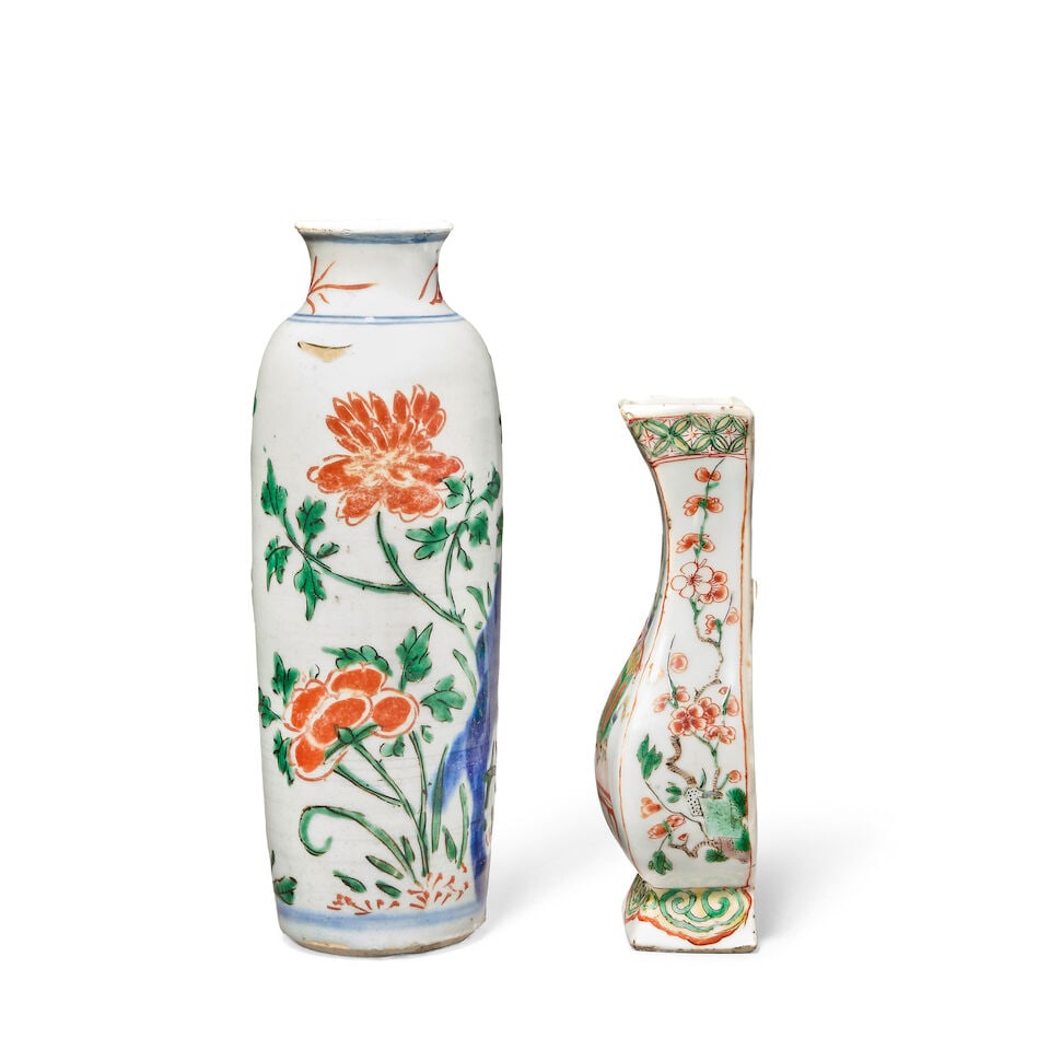 A FAMILLE VERTE WALL VASE AND A WUCAI SLEEVE VASE Shunzhi-Kangxi (2) - 2