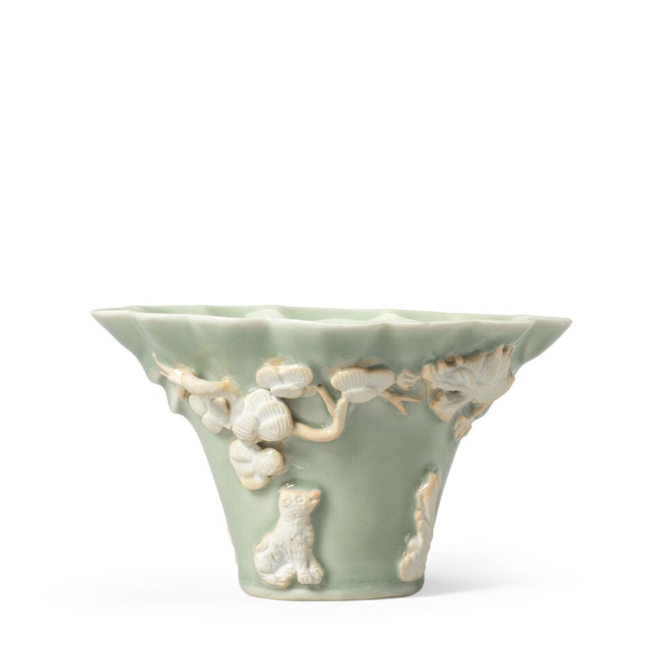 A RARE CELADON-GLAZED LIBATION CUP Kangxi - 4