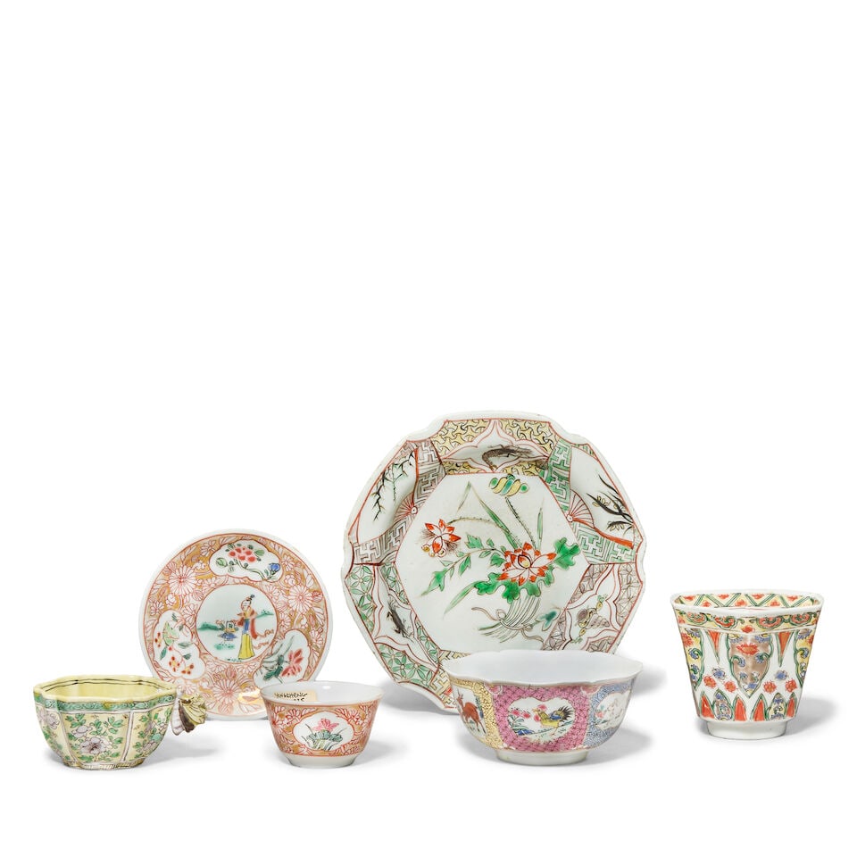 A GROUP OF FOUR CUPS AND TWO SAUCERS Tianqi to Yongzheng (6) - 2