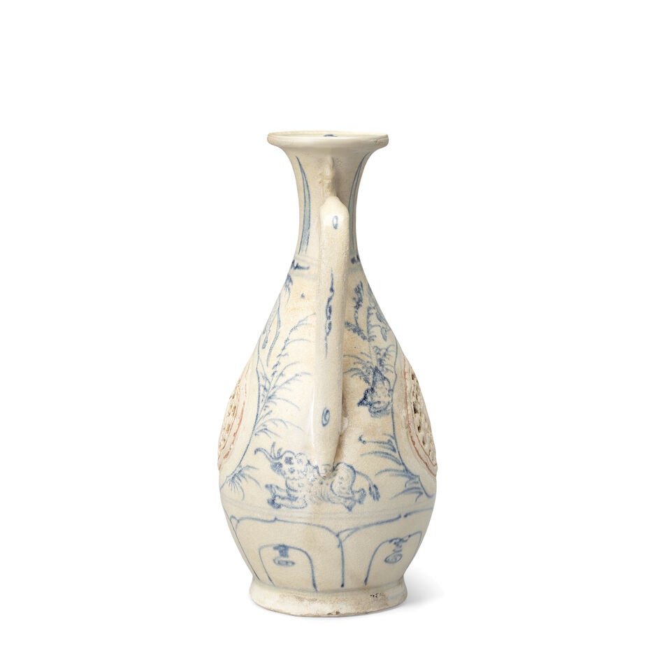 A HOI AN HOARD BLUE AND WHITE EWER Vietnam, 15th/16th century - 3