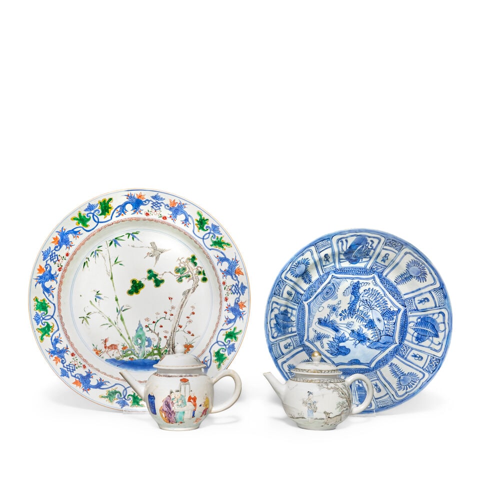 A LARGE WUCAI CHARGER, A BLUE AND WHITE 'KRAAK' DISH, A FAMILLE ROSE 'SCHOLARS' TEAPOT AND COVER... - 2