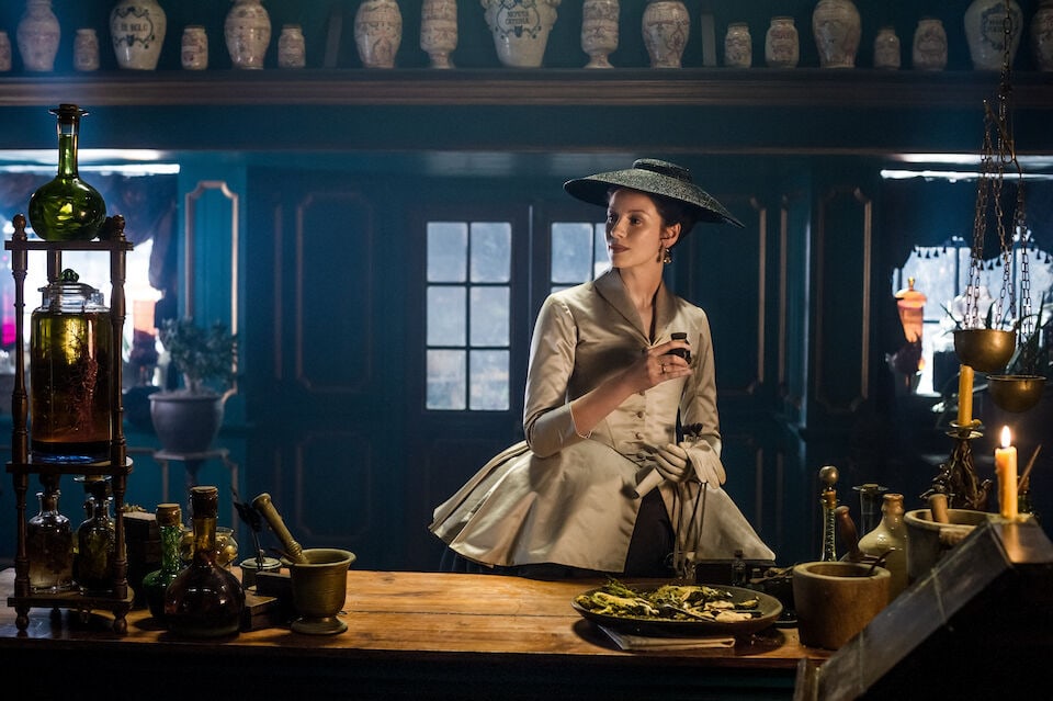 A set of three glass apothecary jars and covers Season 2, Episode 4, 'La Dame Blanche', for Mast... - 2