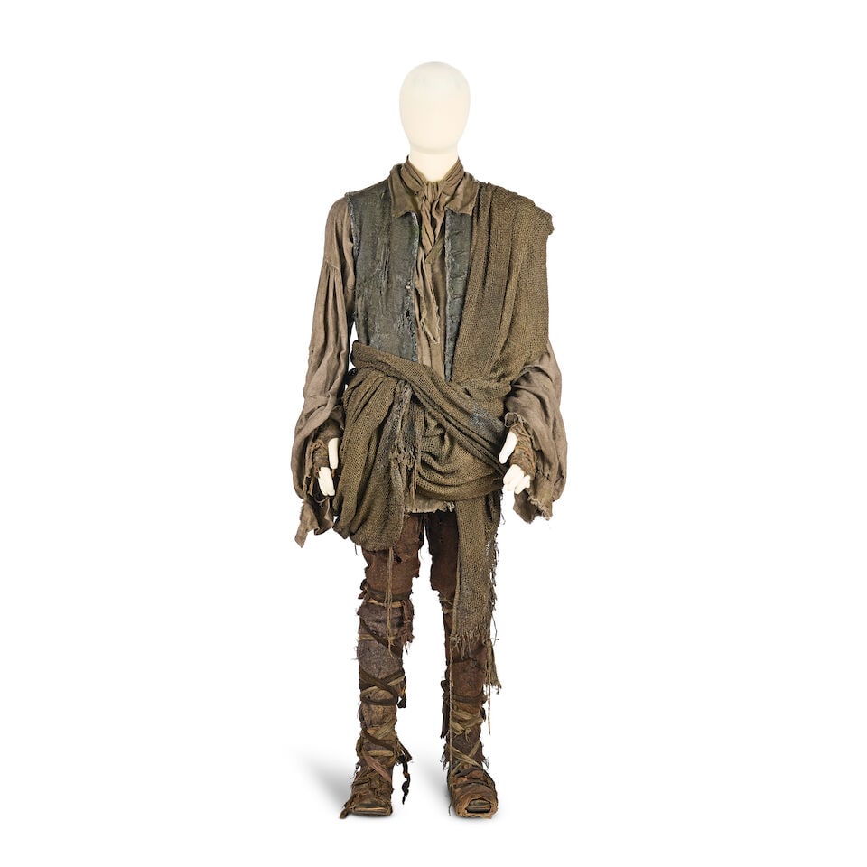 Murtagh's costume worn in Ardsmuir prison Season 3, Episode 3, 'All Debts Paid' Qty - 2