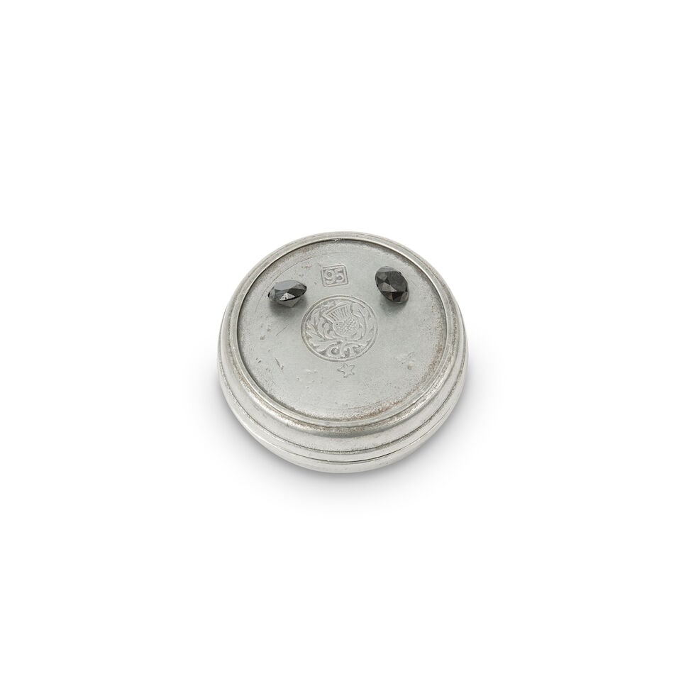 A pewter pill box, possibly belonging to Stephen Bonnet (3) - 2