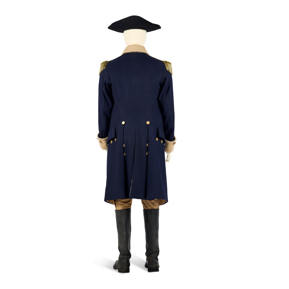 George Washington's military costume, worn when Jamie meets George Washington Season 7, Episode ... - 2