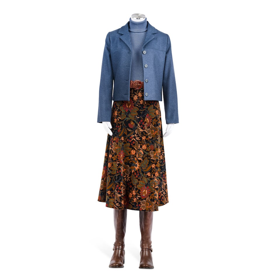 Two 20th Century daywear pieces, worn by Brianna Season 7, Episode 3, 'Death Be Not Proud' Qty - 3