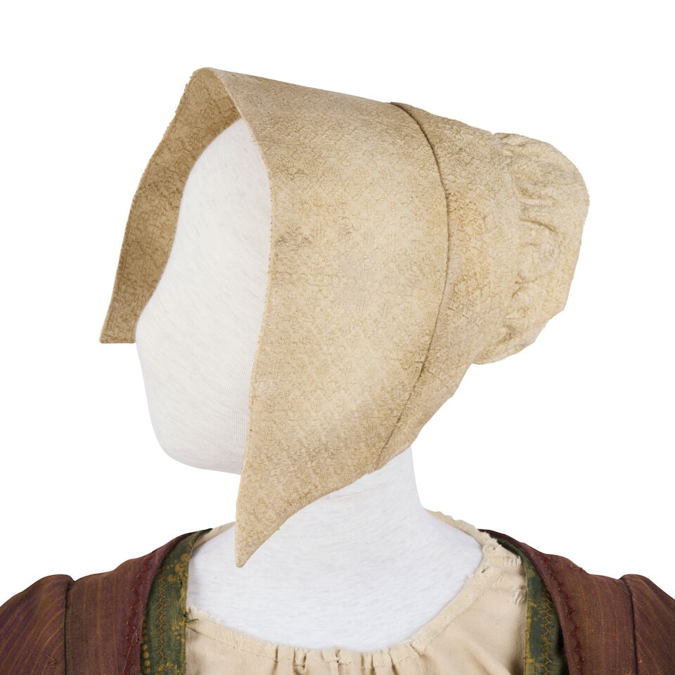 Agnes' daywear, with hand embroidery Season 8, Episode 3, 'Abies Fraseri' 6 - 2