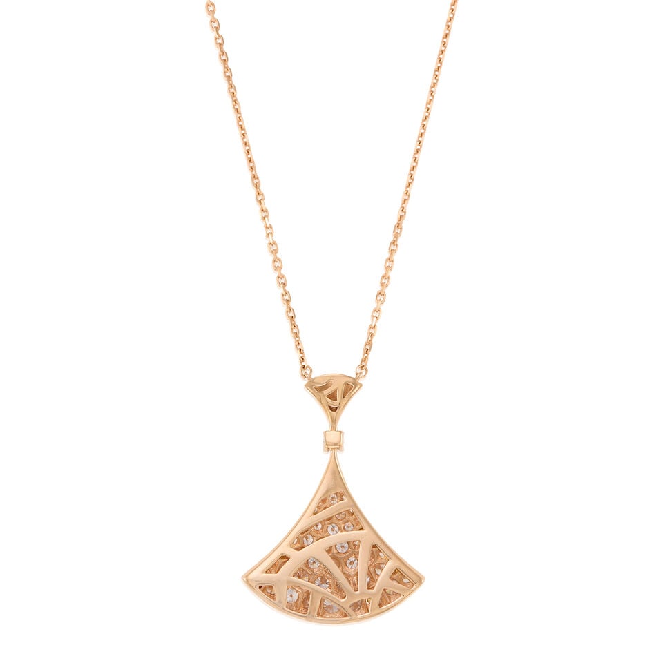 BULGARI: AN 18K ROSE GOLD AND DIAMOND 'DIVA'S DREAM' PENDANT NECKLACE - 2