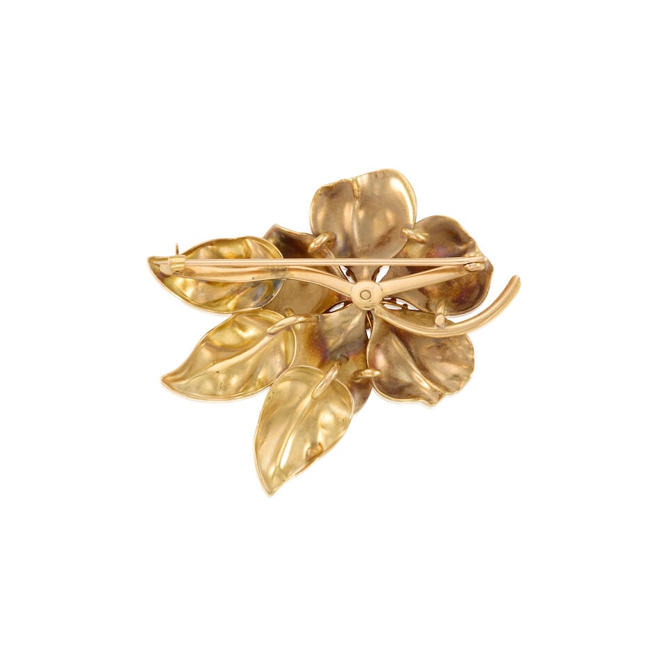 AN ANTIQUE 14K YELLOW GOLD, ENAMEL, AND DIAMOND BROOCH - 2