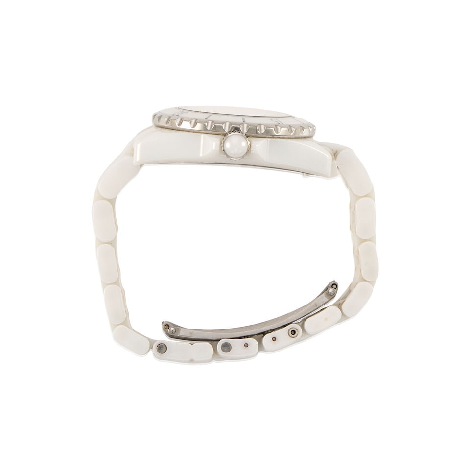 CHANEL: A WHITE CERAMIC J12 WRISTWATCH - 2