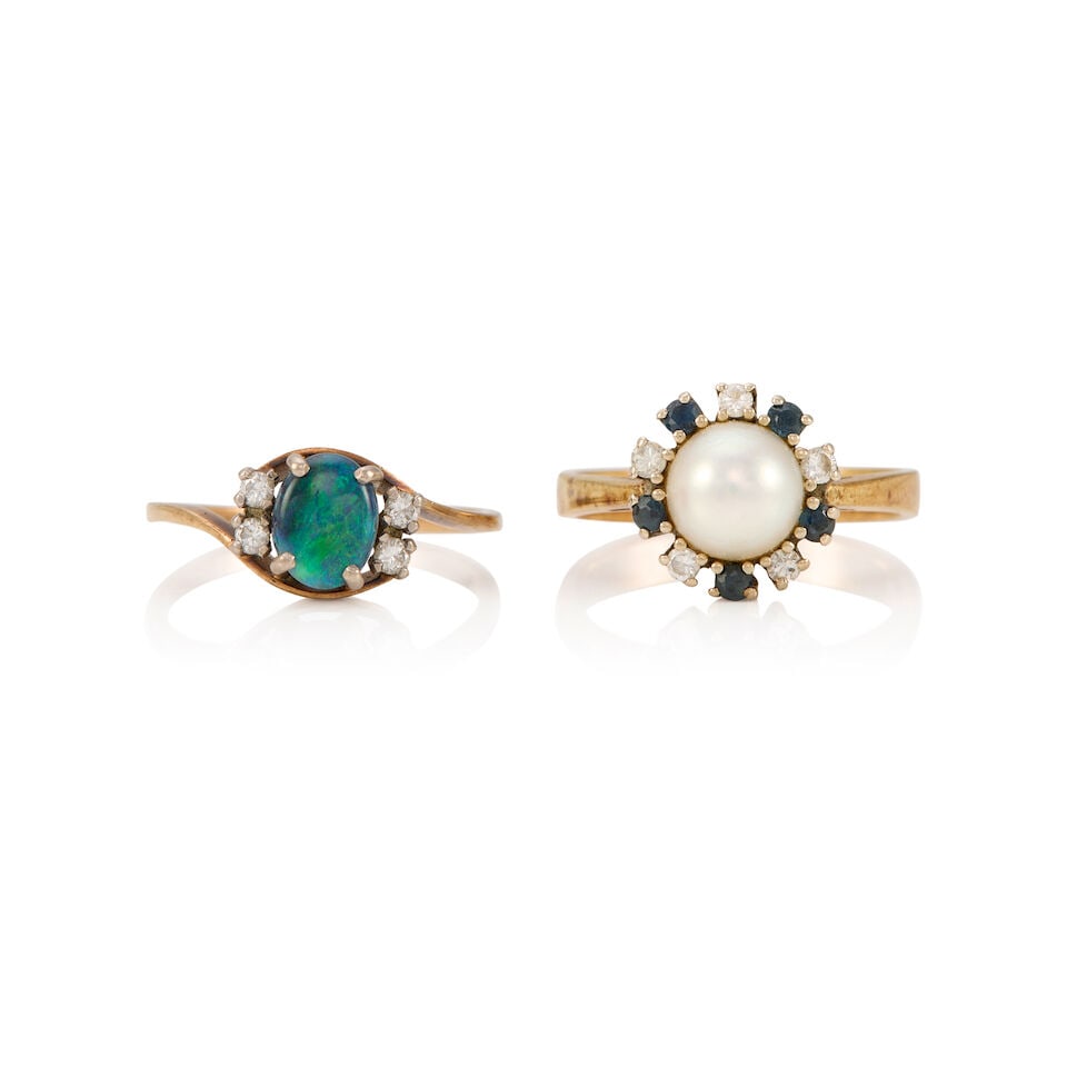 TWO GOLD, GEMSET, AND DIAMOND RINGS (1 of 2)