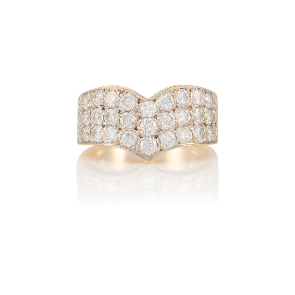 14K YELLOW GOLD AND DIAMOND RING (1 of 2)