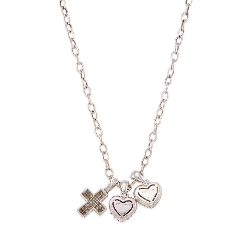 A 18K WHITE GOLD, DIAMOND AND RUBY PENDANT NECKLACE - 2