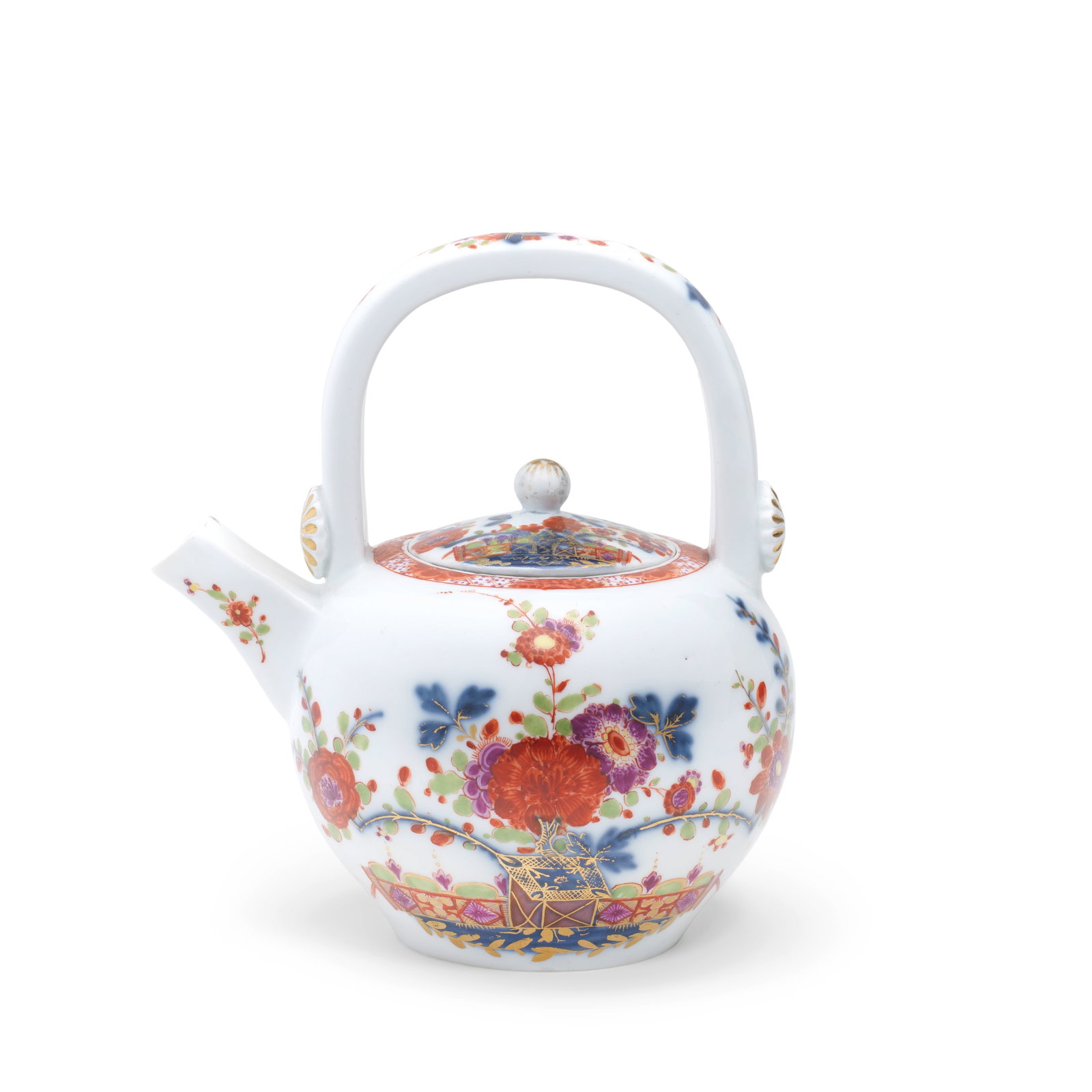 A Meissen teapot and cover, circa 1735 (1 of 1)