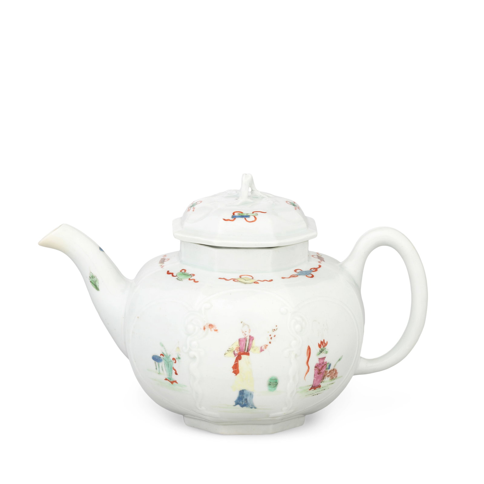 A rare Worcester teapot and cover, circa 1753-54: A rare Worcester teapot and cover, circa 1753-54 Of octagonal form with a fine loop handle and curved spout, moulded with two lobed panels, finely painted with Chinese figures including one holding a 