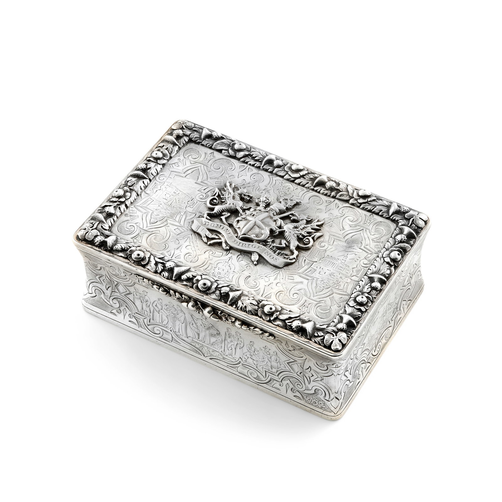 An impressive silver table snuff box Harrods Stores Ltd, London 1912 (1 of 1)