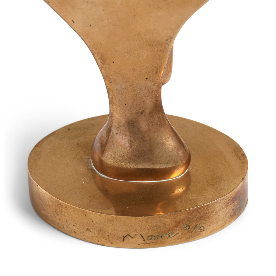 HENRY MOORE (1898-1986) Bone Head 5 1/4 x 3 3/8 x 2 3/8 in (13.3 x 9.1 x 6 cm) (Conceived and ca... - 5