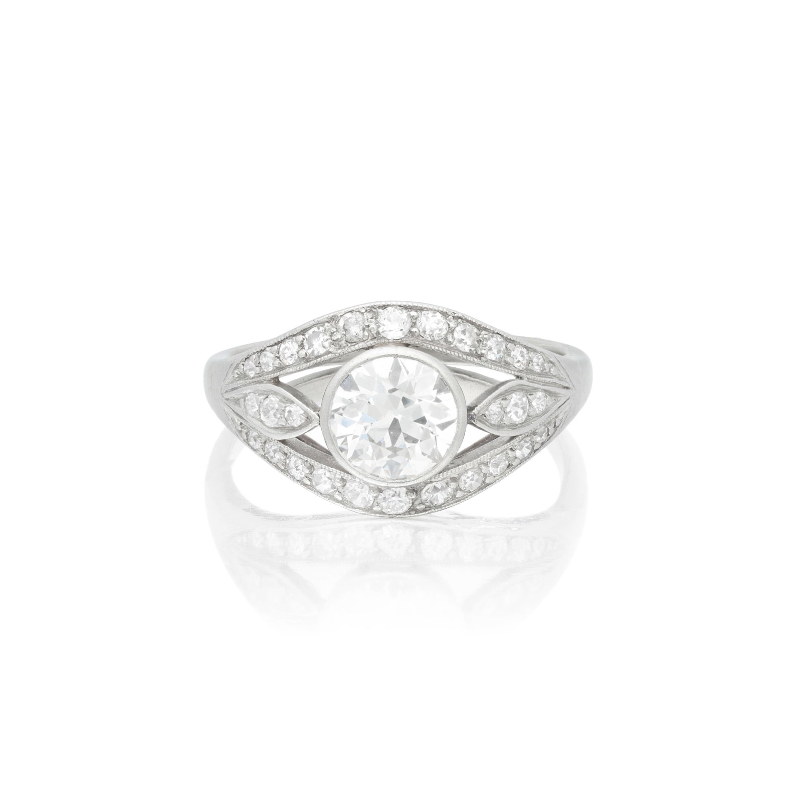 DIAMOND RING, CIRCA 1915: DIAMOND RING, CIRCA 1915 The principal old brilliant-cut diamond rubover-set to a tapered outline of old single-cut diamonds, later hoop, principal diamond approx. 1.05cts, remaining diamonds approx. 