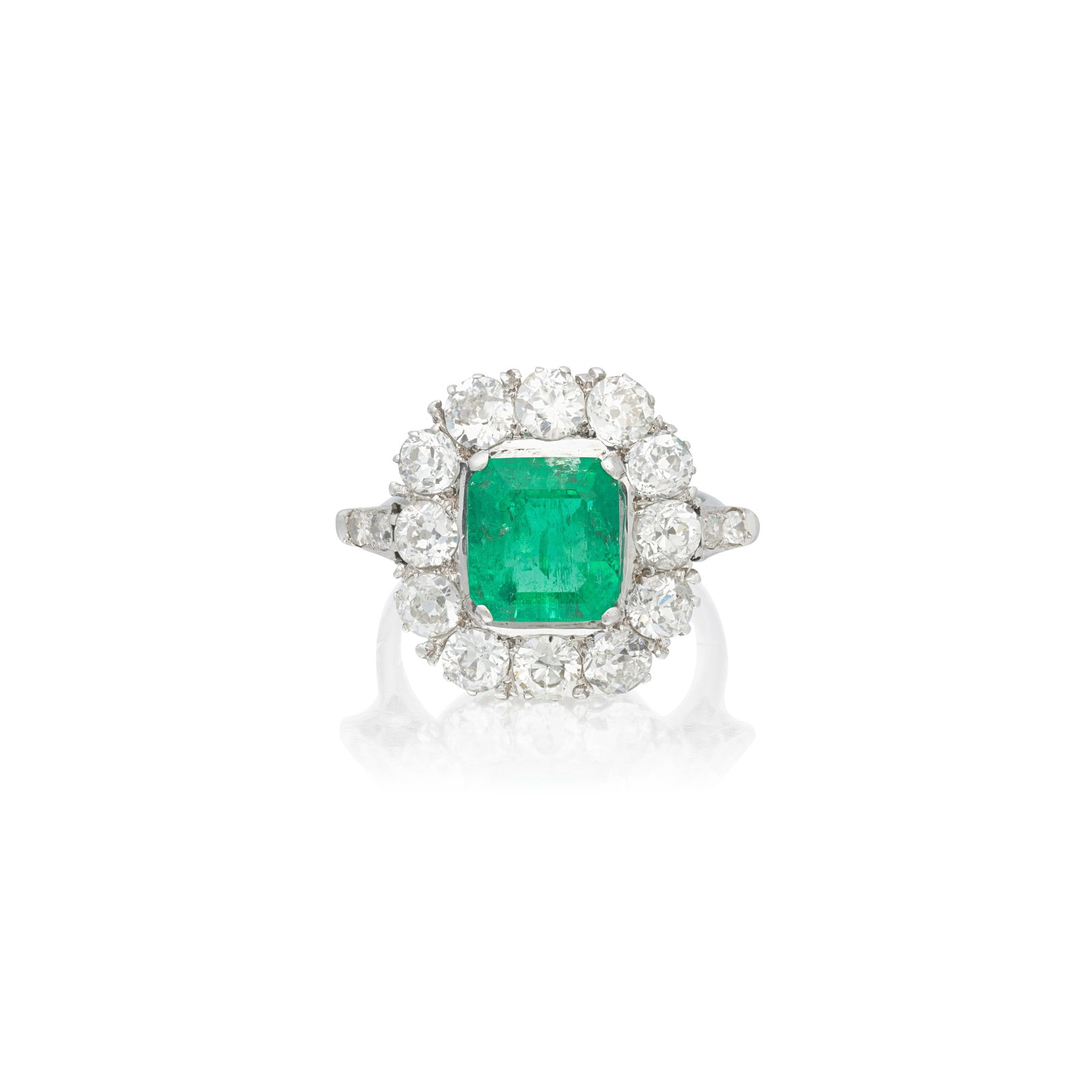 EMERALD AND DIAMOND CLUSTER RING (1 of 1)