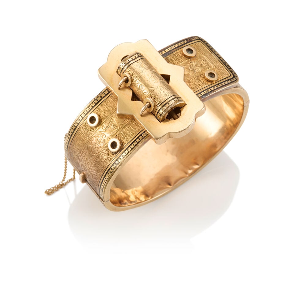 VICTORIAN 14K YELLOW GOLD BUCKLE BRACELET: VICTORIAN 14K YELLOW GOLD BUCKLE BRACELET • Inner circumference 6 1/2 in. • Estimated gross weight: 61.9 grams • Enamel accents Footnotes: OVERALL CONDITION: good Metal purity unstam