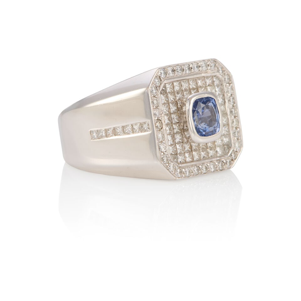 18K WHITE GOLD, SAPPHIRE, AND DIAMOND RING - 2
