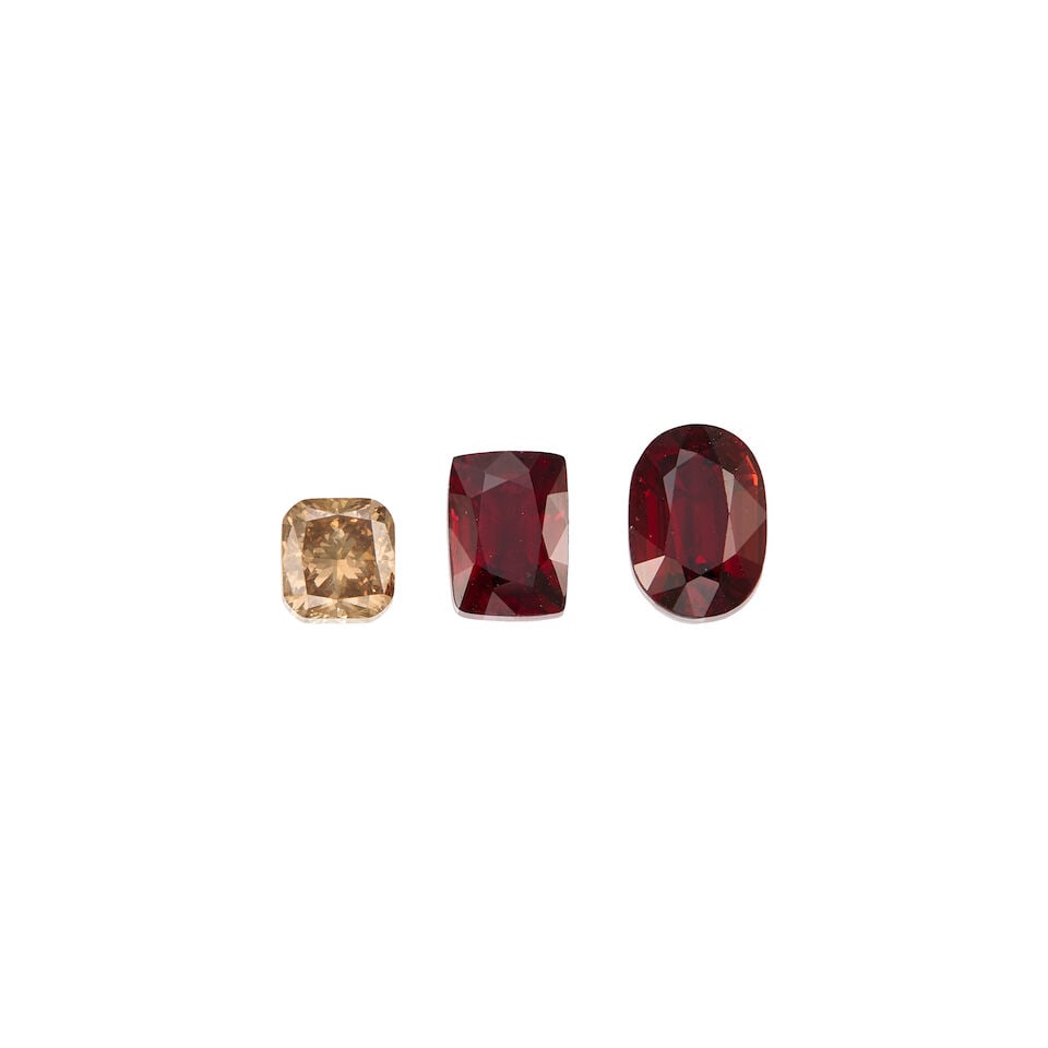 GROUP OF THREE LOOSE GEMSTONES (1 of 1)