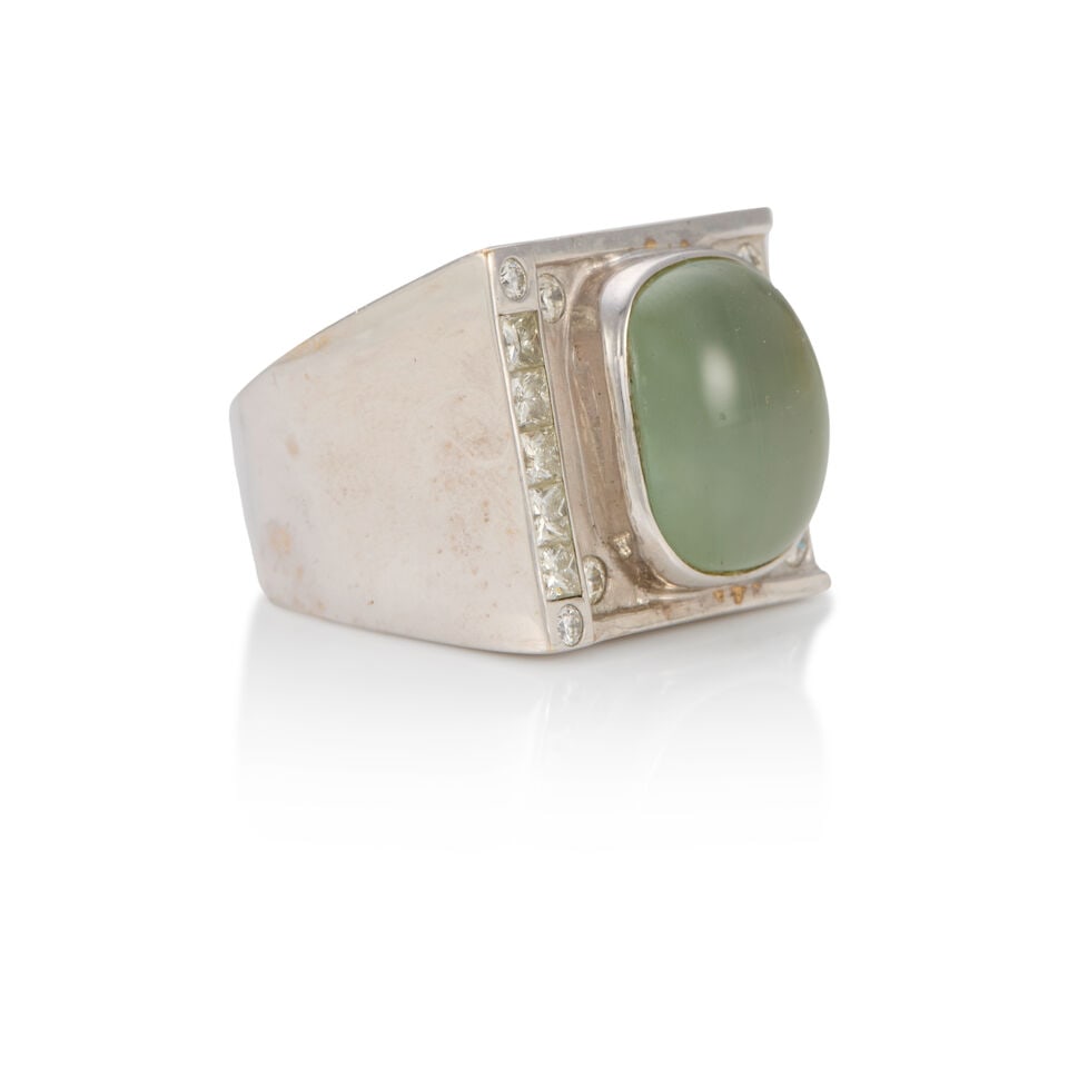 18K WHITE GOLD, CAT'S EYE AQUAMARINE, AND DIAMOND RING - 2
