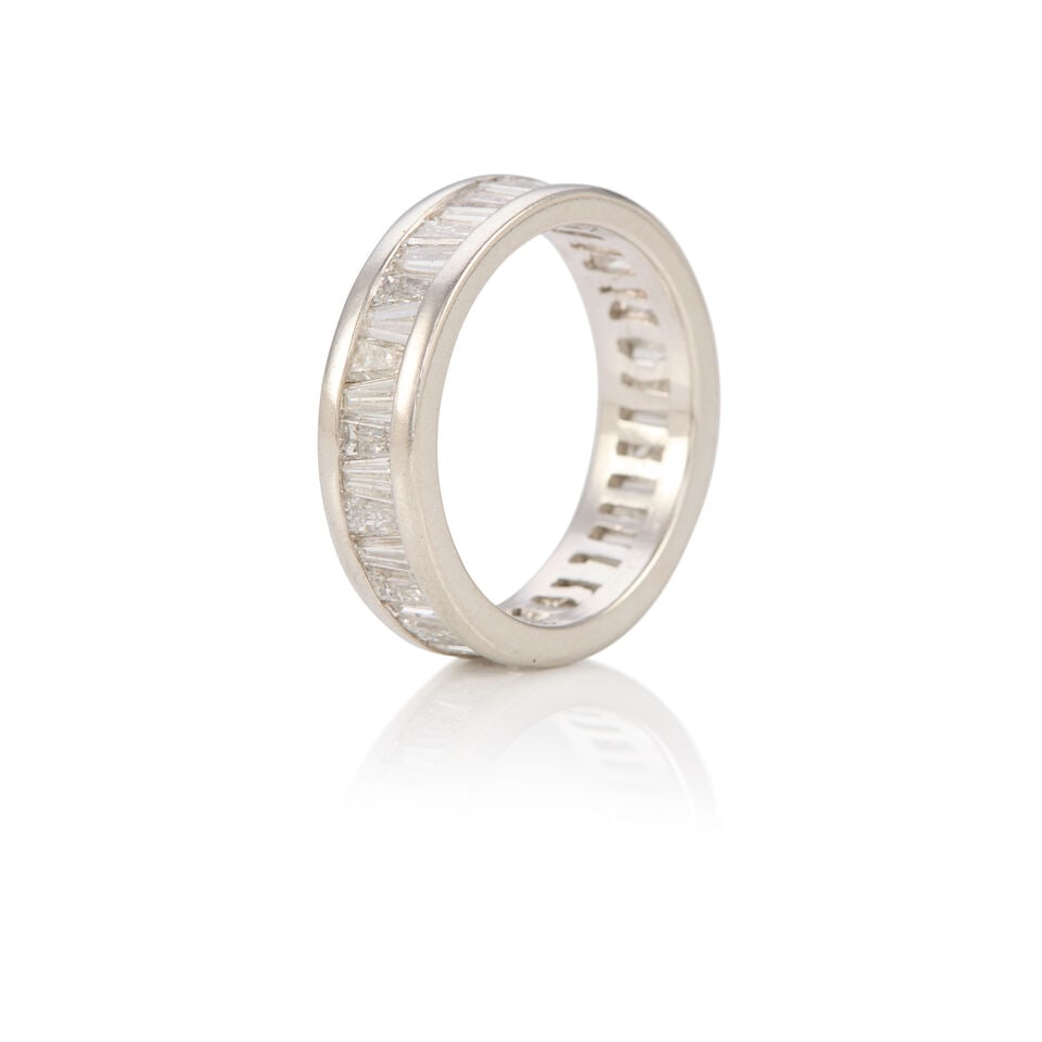 PLATINUM AND DIAMOND BAND RING - 2