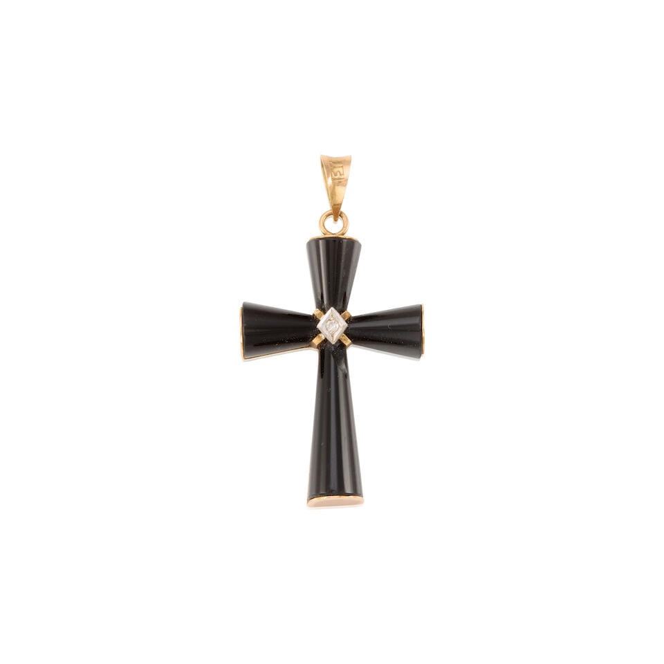14K YELLOW GOLD, WHITE GOLD, ONYX, AND DIAMOND CROSS PENDANT: 14K YELLOW GOLD, WHITE GOLD, ONYX, AND DIAMOND CROSS PENDANT • Four free form cabochon onyxes measuring approximately 8.15mm x 5.70mm x 5.25mm to 17.20mm x 6.00mm x 4.50mm • One single