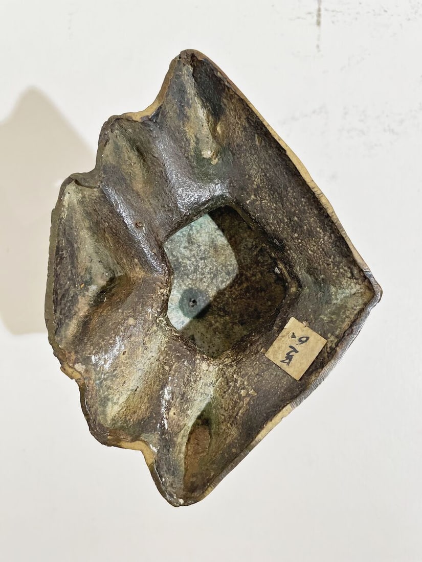 A PARTIALLY GILT BRONZE 'DUCK' INSENSE BURNER AND COVER Ming Dynasty - 4