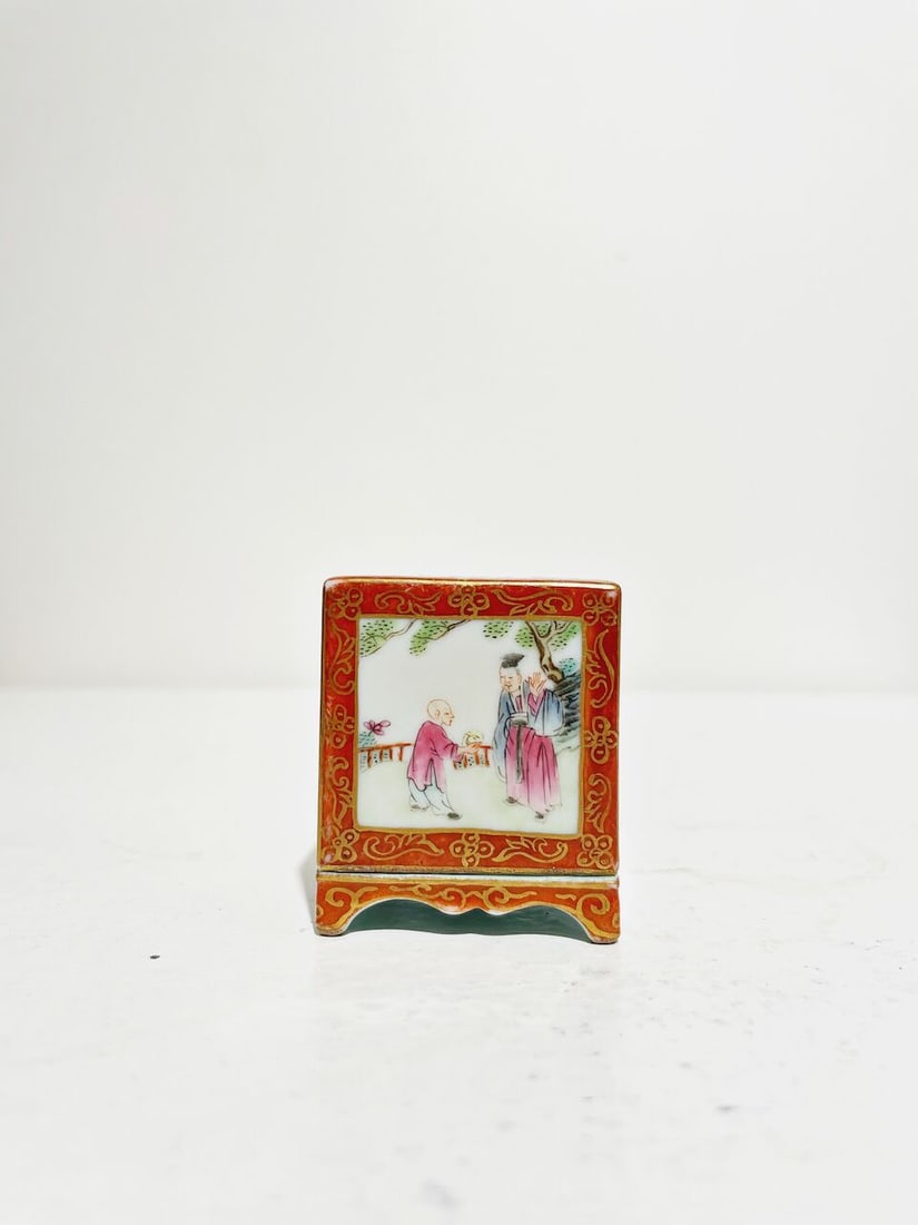 A SMALL SQUARE FAMILLE ROSE 'FIGURES AND LANDSCAPE' INCENSE BURNER Qianlong four-character mark,... - 8