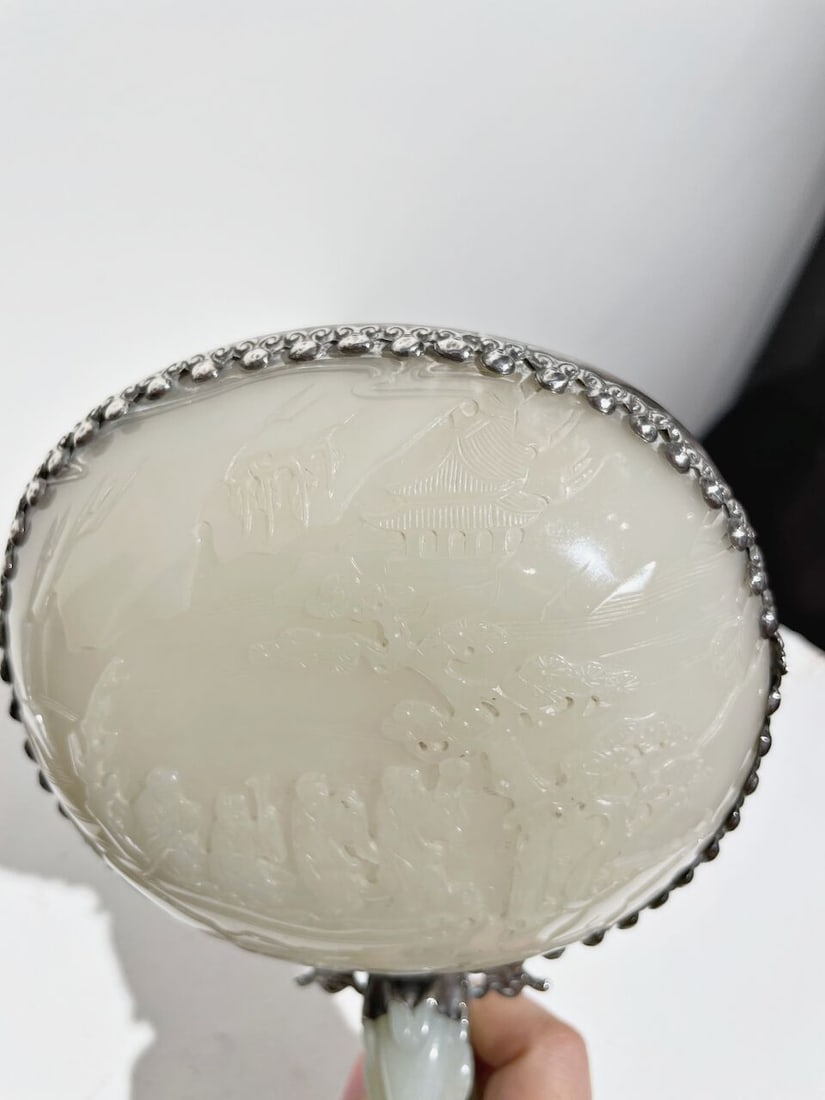 A CARVED JADE AND SILVER HAND MIRROR AND VANITY BOX The jade of late Qing, the silver-plated, mi... - 6