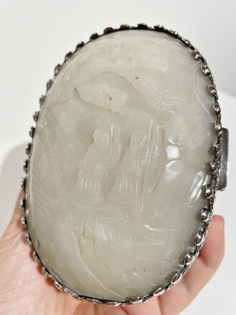 A CARVED JADE AND SILVER HAND MIRROR AND VANITY BOX The jade of late Qing, the silver-plated, mi... - 8