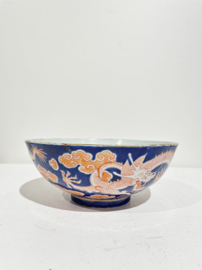 A BLUE GROUND IRON-RED ENAMELLED 'DRAGON' BOWL Daoguang six-character mark, 19th century - 7