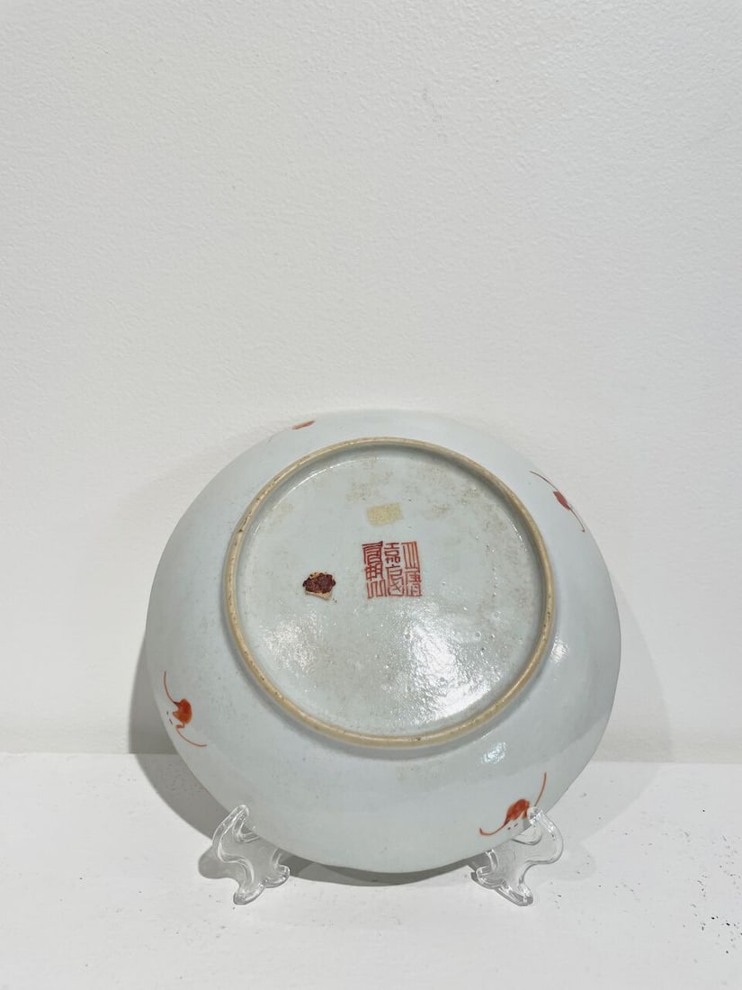 SIX POLYCHROME VESSELS Qianlong, Jiaqing, and pictorial marks, 19th century (6) - 13